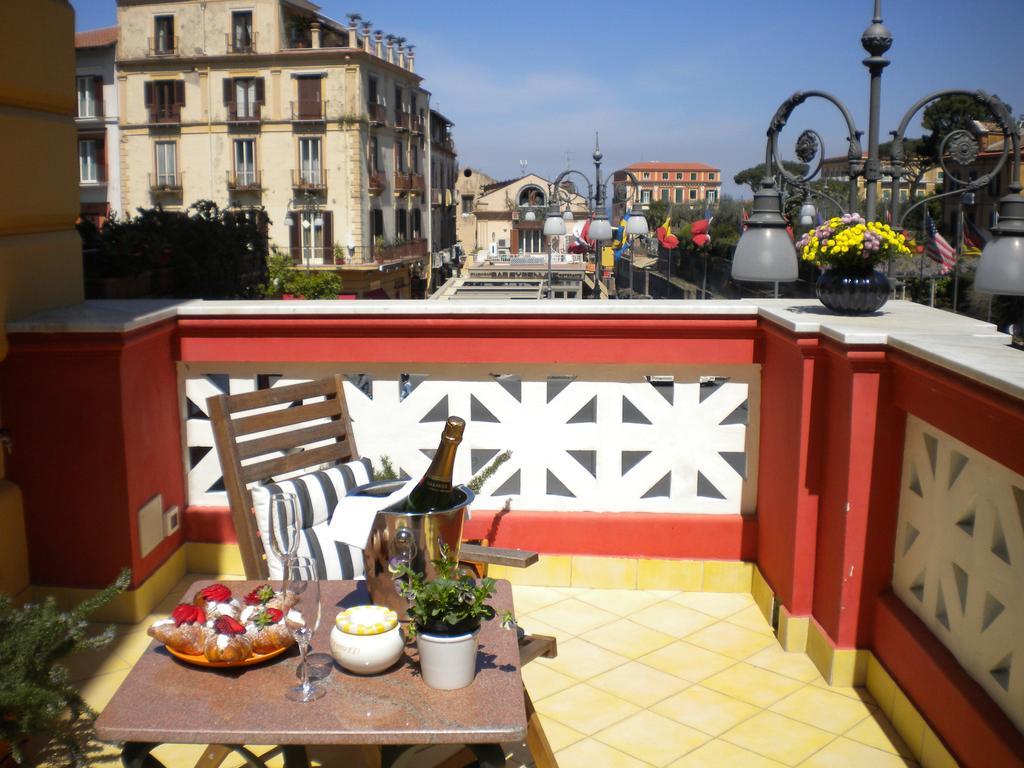 Palazzo Jannuzzi Relais Guest house Sorrento